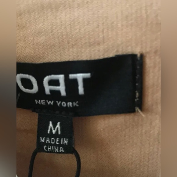 OAT New York •Buttoned Shirt • NWT• size: Medium • in 🐪 colour - Picture 3 of 5